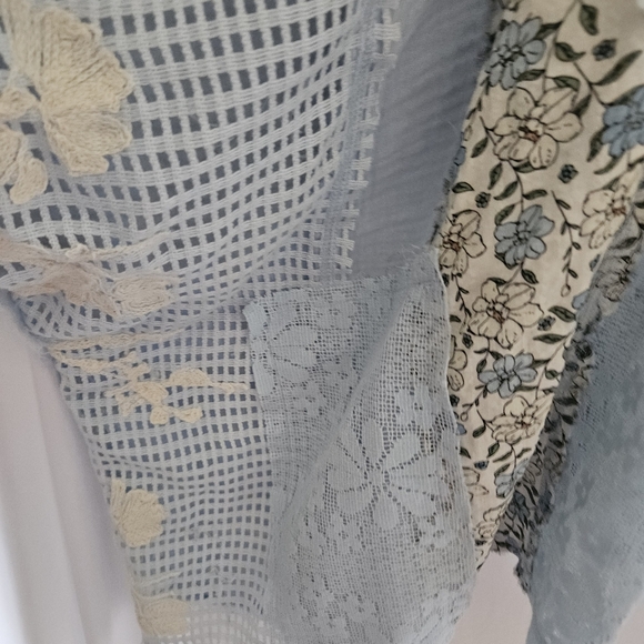 POL Floral Lace Kimono Size Large NWOTs - Picture 4 of 14